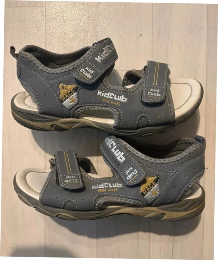 Sandalettes truckboy très bon état 34 très peu servi - photo numéro 2