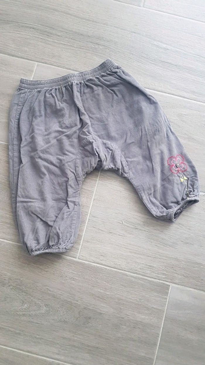 Pantalon gris velours cotelé Prémaman 12 M.