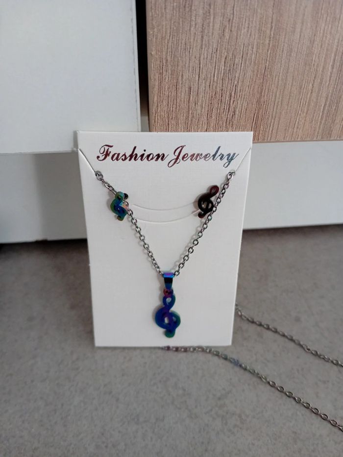 Parure de bijoux