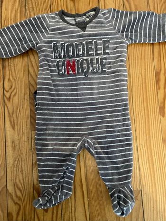 Lot de 3 pyjamas - photo numéro 4