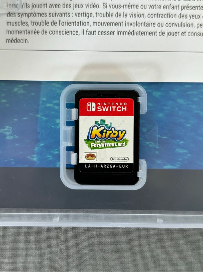Jeu switch kirby et le monde oublié - photo numéro 2