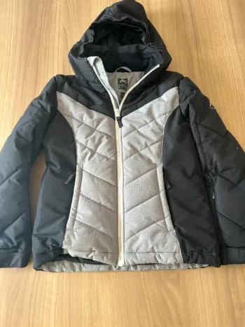 Manteau d’hiver mc kinley 8 ans