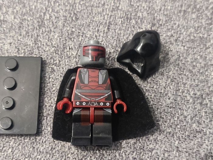 Star Wars Darth Revan + socle - Figurine Compatible - photo numéro 2
