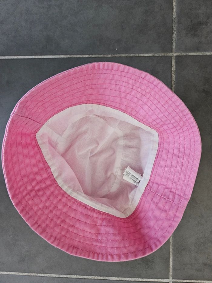 Lot Bob + Casquette FILLE (correspond à 1 enfant de 4-5 ans) Primark, Excellent État - photo numéro 5