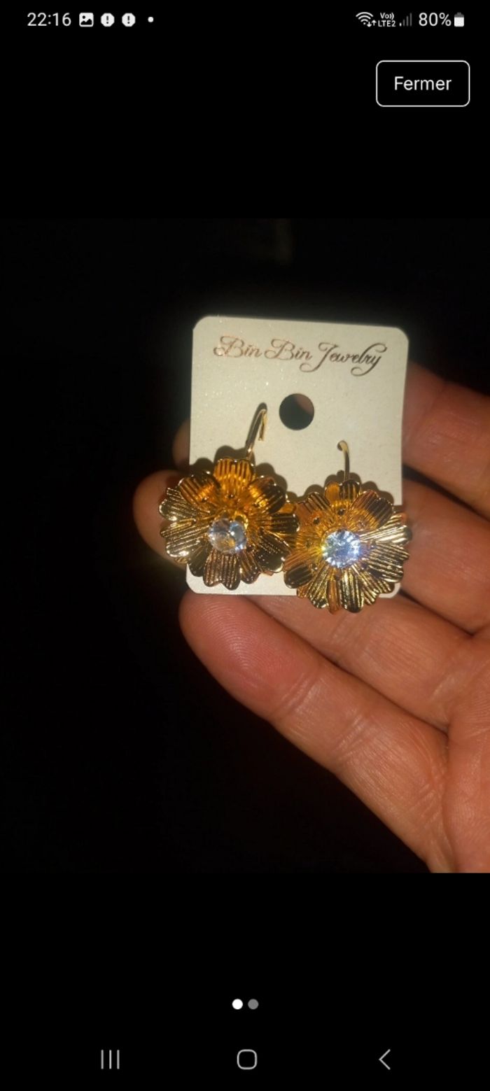 Boucles d'oreilles - photo numéro 2