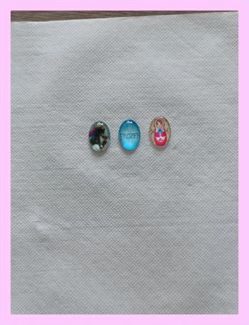 Lot de 3 cabochons en verre