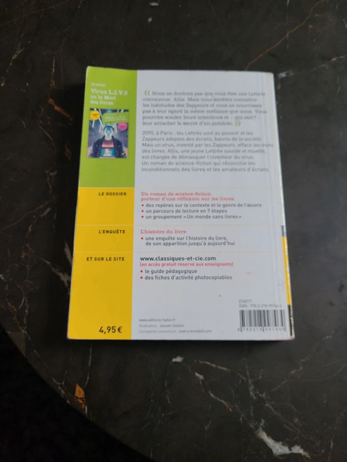 Virus L.I.V 3 ou la mort des livres - photo numéro 2