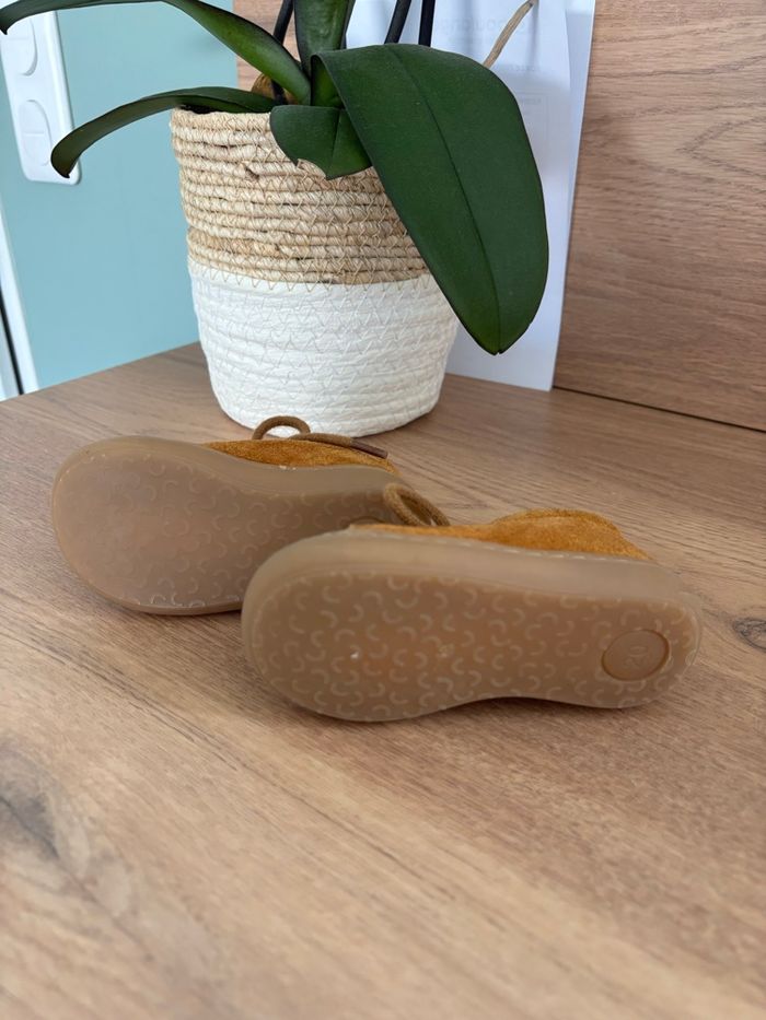 Chaussure - photo numéro 2