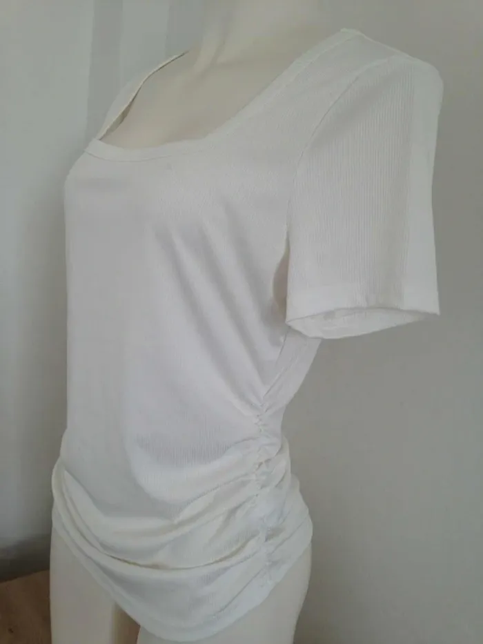 T-shirt col carré manches courtes fluide à fronce 42 XL Shein - photo numéro 3