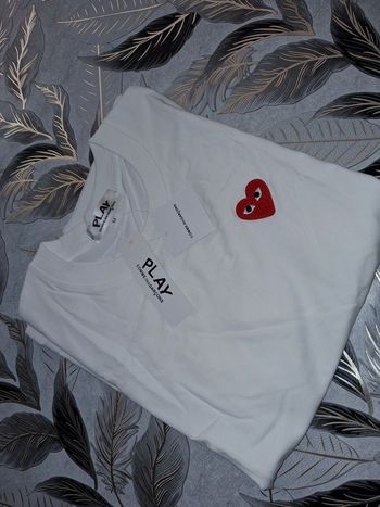 T-shirt comme des garçons 