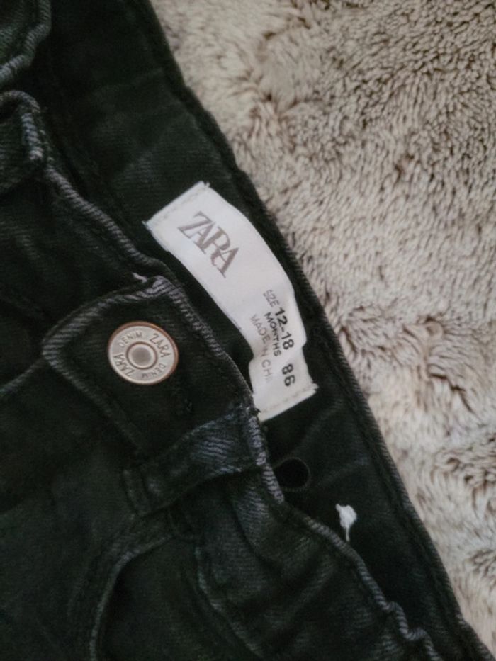 Jeans Zara noir 86 cm - photo numéro 3
