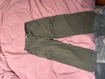 cargo kaki