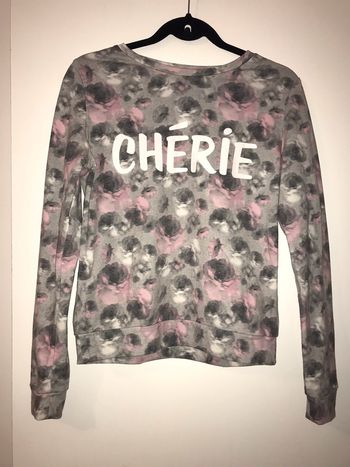 Pull jennyfer taille S