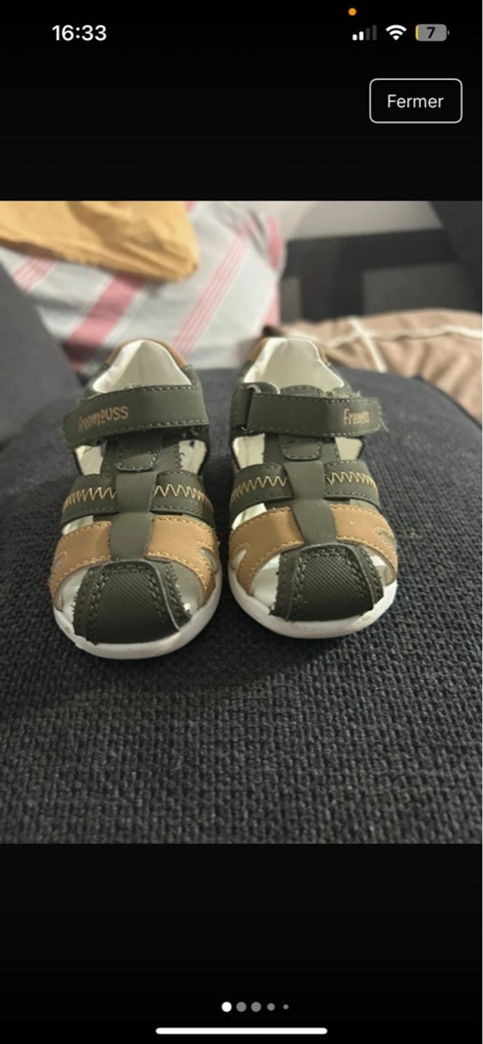 Chaussures ouverte bébé  chaussea