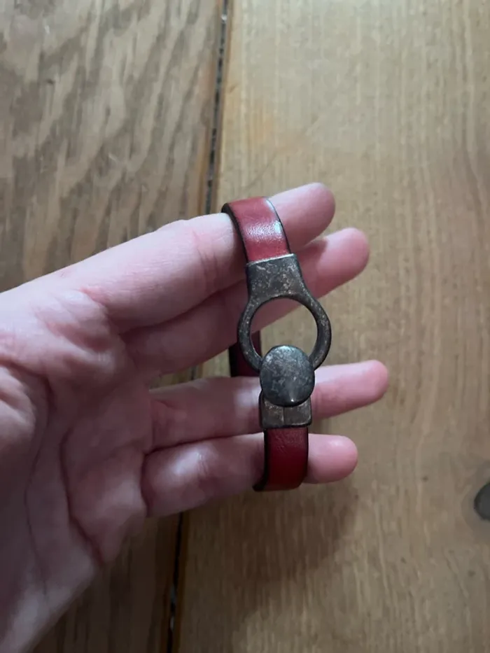 Bracelet