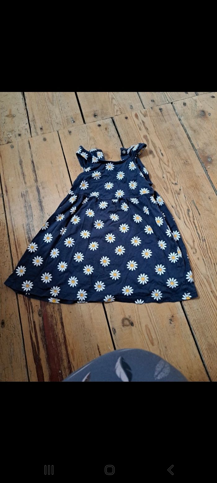 Lot 4 robes été 23/24 mois - photo numéro 2