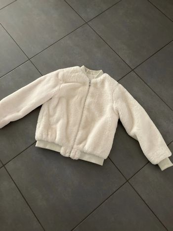Veste manteau vêtement fille enfant taille 9 10 ans lefties