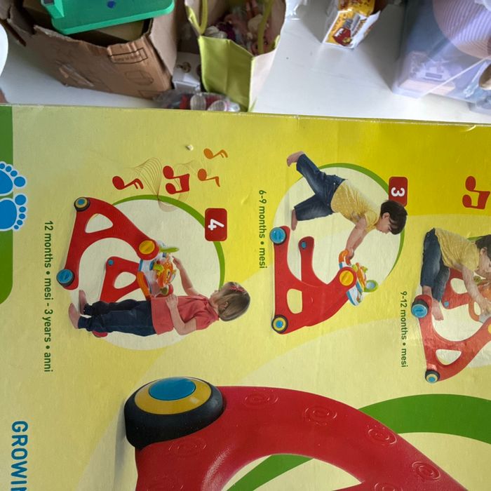 Chicco 4en1 table d’éveil jusqu’à l’apprentissage de la marche - photo numéro 3