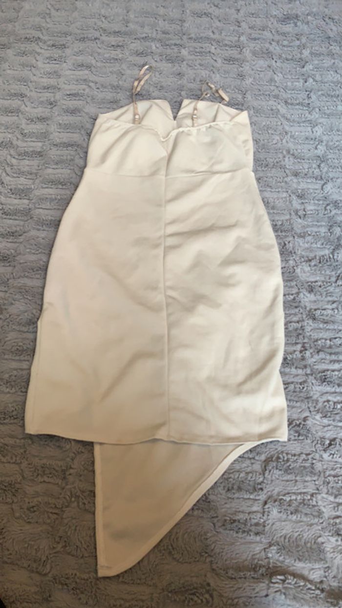 Robe beige taille S - photo numéro 2