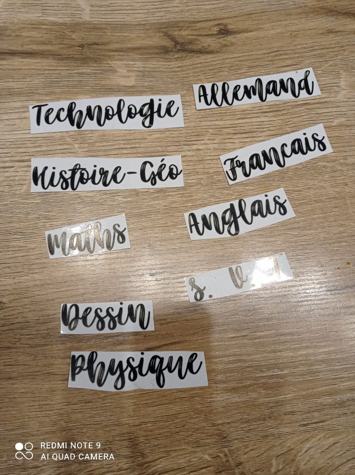 🍀 Étiquettes pour matières