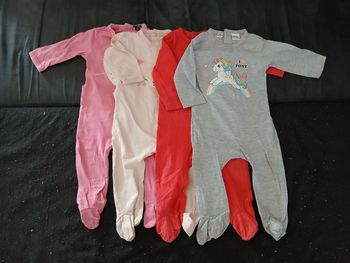 Lot de 4 pyjamas été 12 mois fille