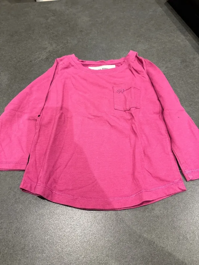 TEE shirt