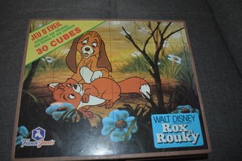 Boite de 30 cubes Walt Disney Rox et Rouky 1981