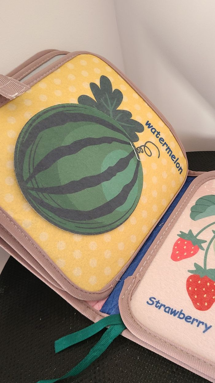 Livre éducatif Montessori en tissu multicolore pour bébés - photo numéro 8