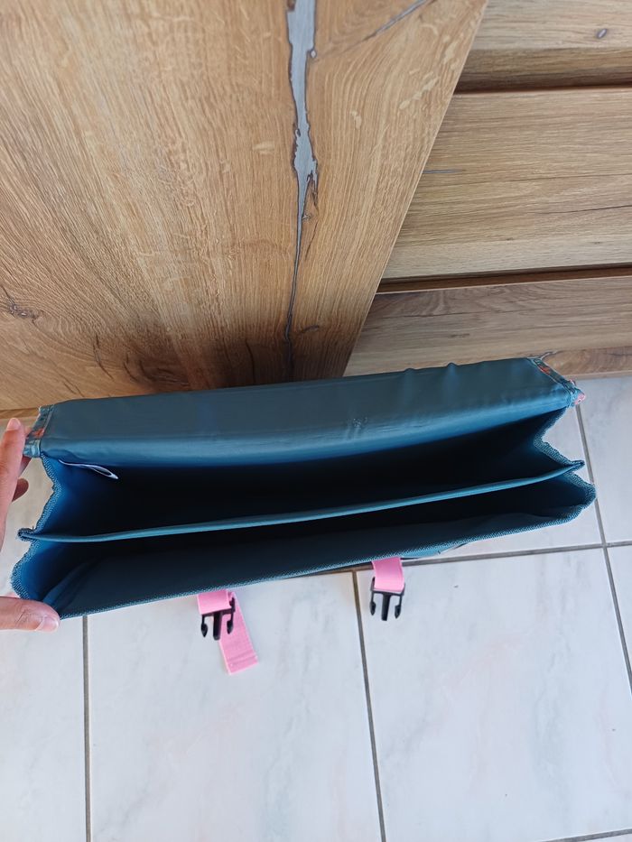 Cartable fille - photo numéro 3