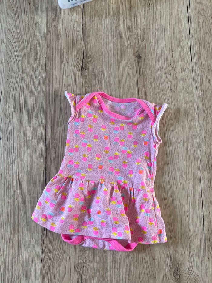 Robe rose ananas
