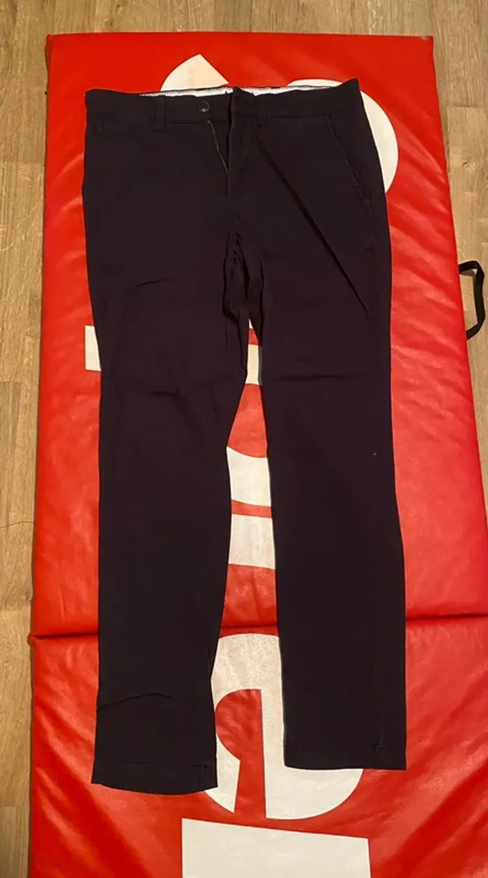 Pantalon chino jack Jones noir taille 29/30