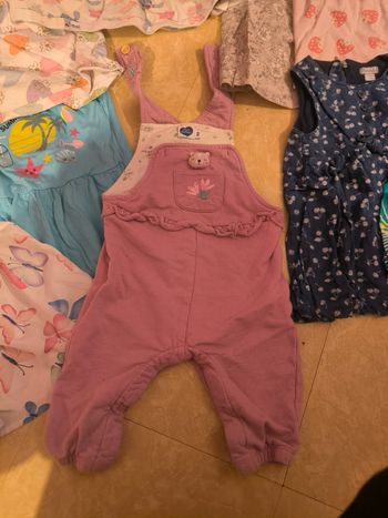 Robe et salopette bébé