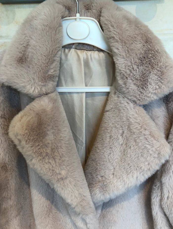 Manteau imitation fourrure