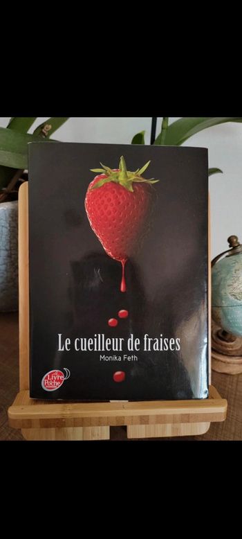 📚Le cueilleur de fraises de Monika Feth