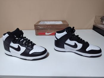 Nike Dunk High noir blanc T44 – très bon état