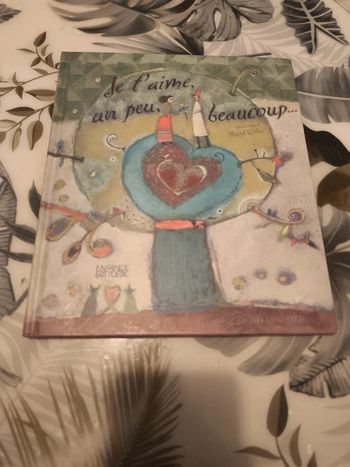 Album je t'aime un peu beaucoup