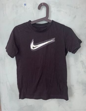 T shirt noir Nike taille M femme