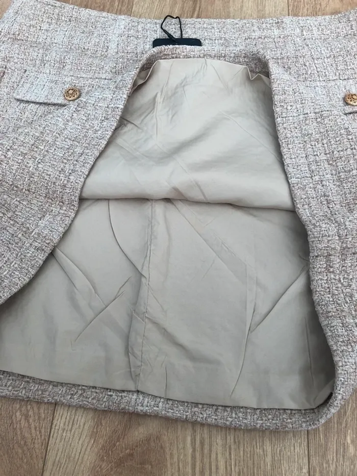 Jupe beige laine - photo numéro 3