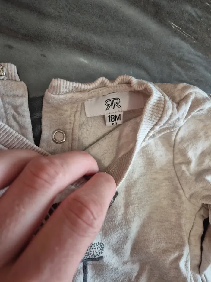 Pull garcon ours sur vélo - photo numéro 2