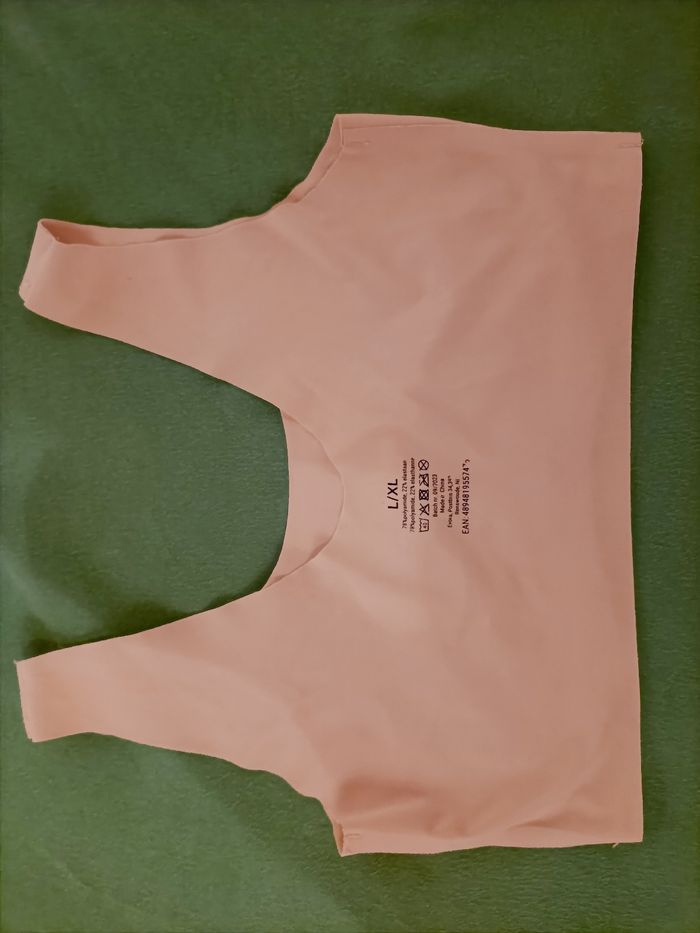 Brassière couleur chair - photo numéro 2