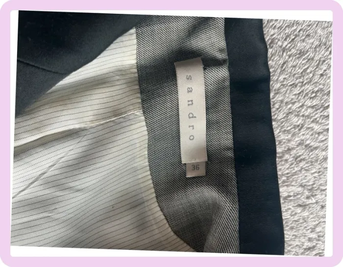 Blazer gris Sandro taille 36 avec pins décoratifs - photo numéro 5