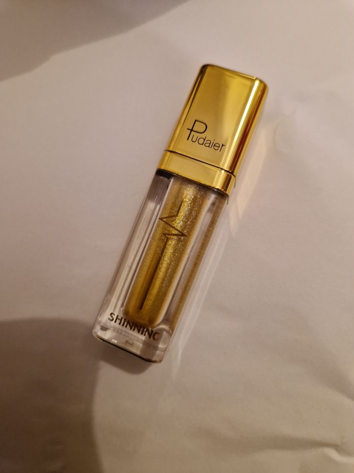 Fard a paupiere - photo numéro 4