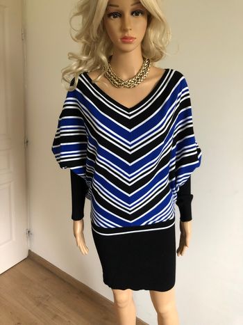 Robe pull à manches longues taille 38 excellent état