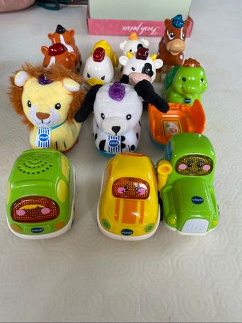 Lot de 13 tut tut animaux et véhicules