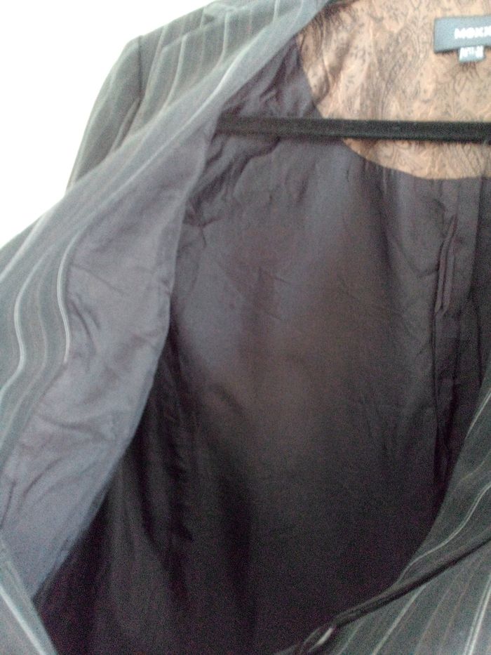Veste avec fines rayures - photo numéro 5