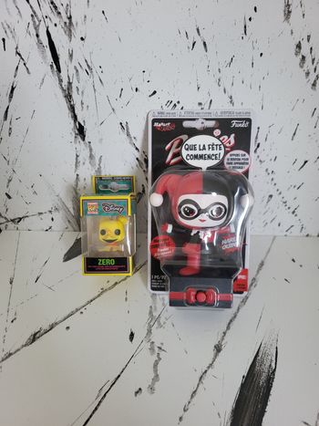 1559 - Lot Funko popsies et keychain 