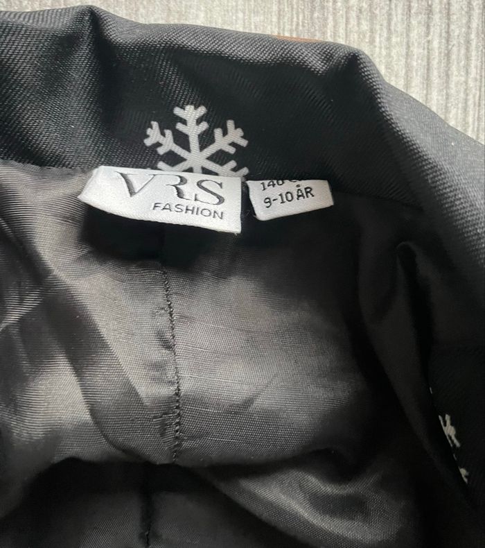 Veste Noël 9/10 ans - photo numéro 4