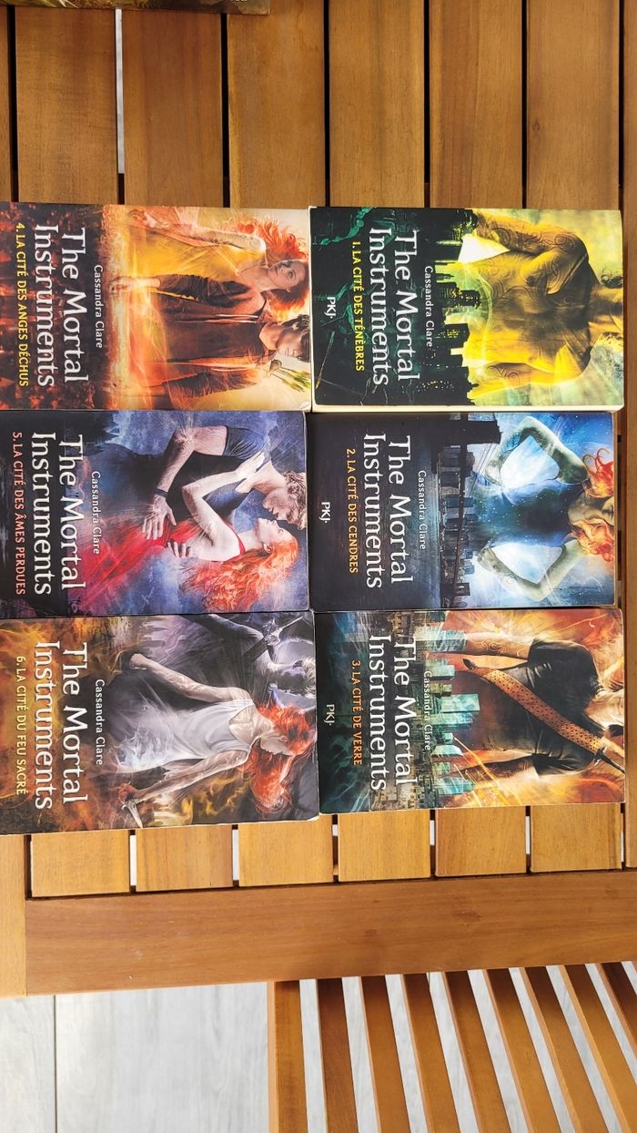 The mortal instrument
