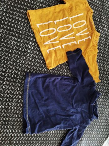 Lot de 8 t-shirts à longues manches taille 3 mois