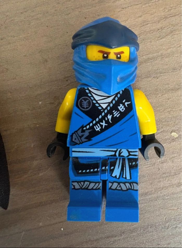 Description 3 personnages Lego - photo numéro 4